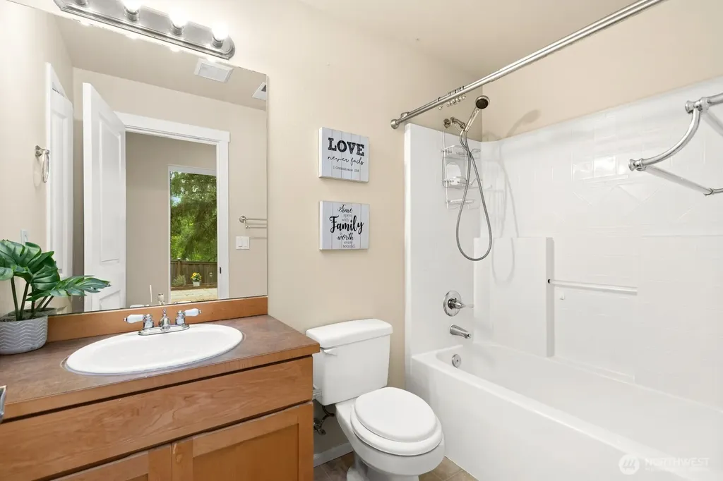 20914 13th Place W Lynnwood WA 98036