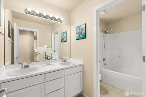 20914 13th Place W Lynnwood WA 98036
