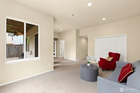 20914 13th Place W Lynnwood WA 98036