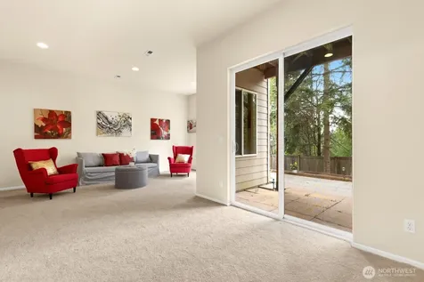 20914 13th Place W Lynnwood WA 98036