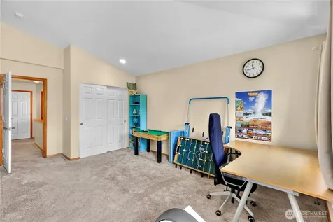 12108 38th Avenue SE Everett WA 98208