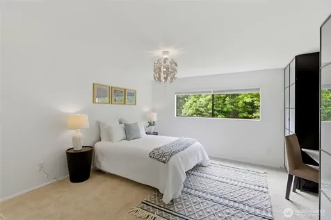1737 Harbor Avenue Seattle WA 98126