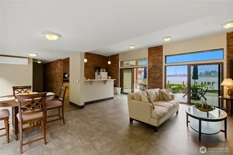 1737 Harbor Avenue Seattle WA 98126