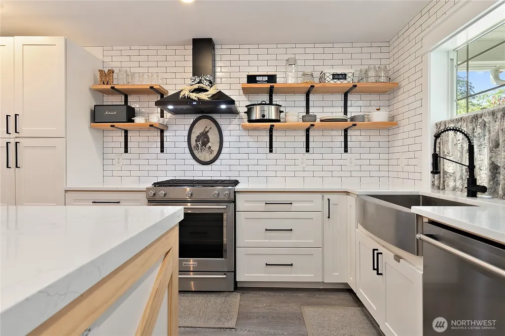 1145 Cosper Street Dupont WA 98327