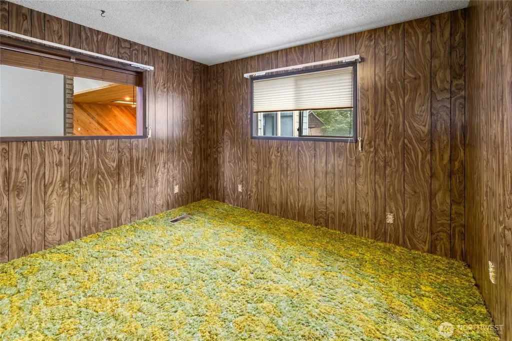 410 1st Street Easton WA 98925