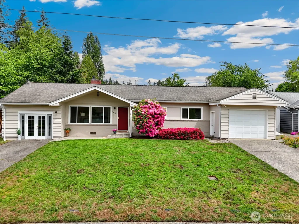 944 165th Avenue SE Bellevue WA 98008