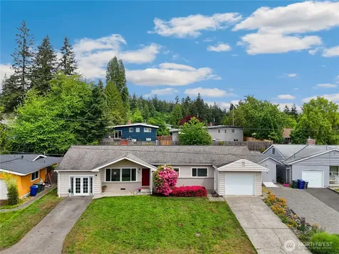 944 165th Avenue SE Bellevue WA 98008