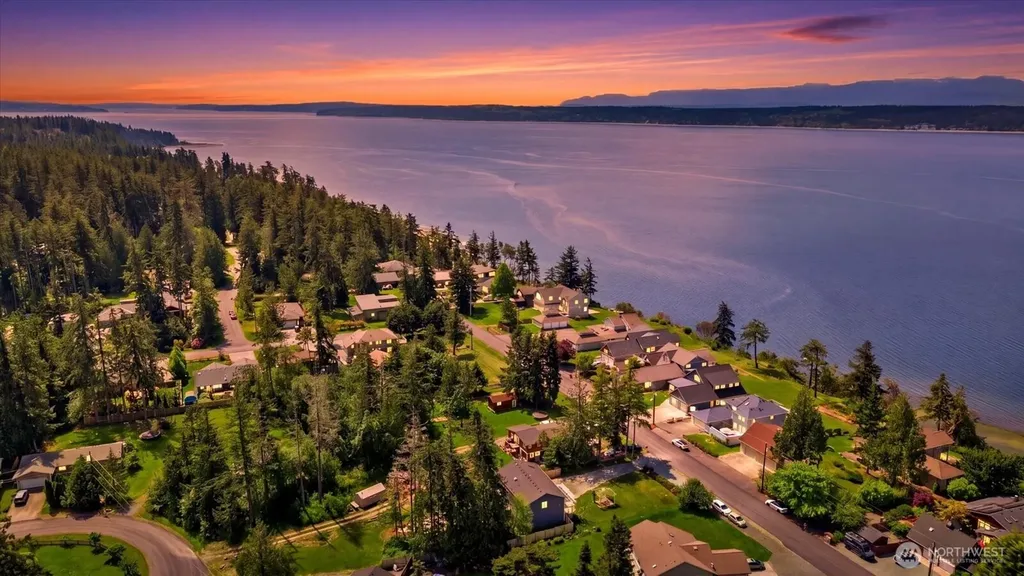35 Edgewater Drive Camano Island WA 98282