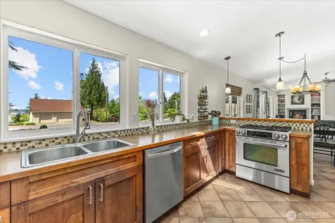 35 Edgewater Drive Camano Island WA 98282