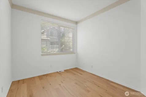 18550 NE 57th Street Redmond WA 98052