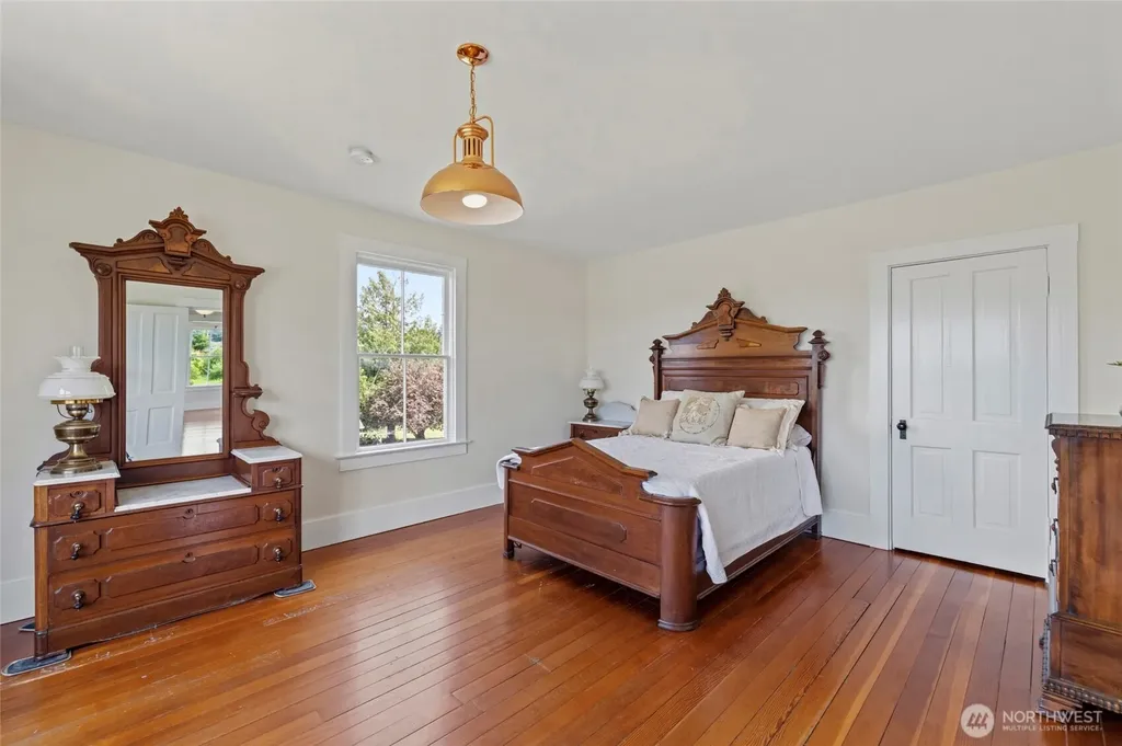 501 NE 9th Street Coupeville WA 98239