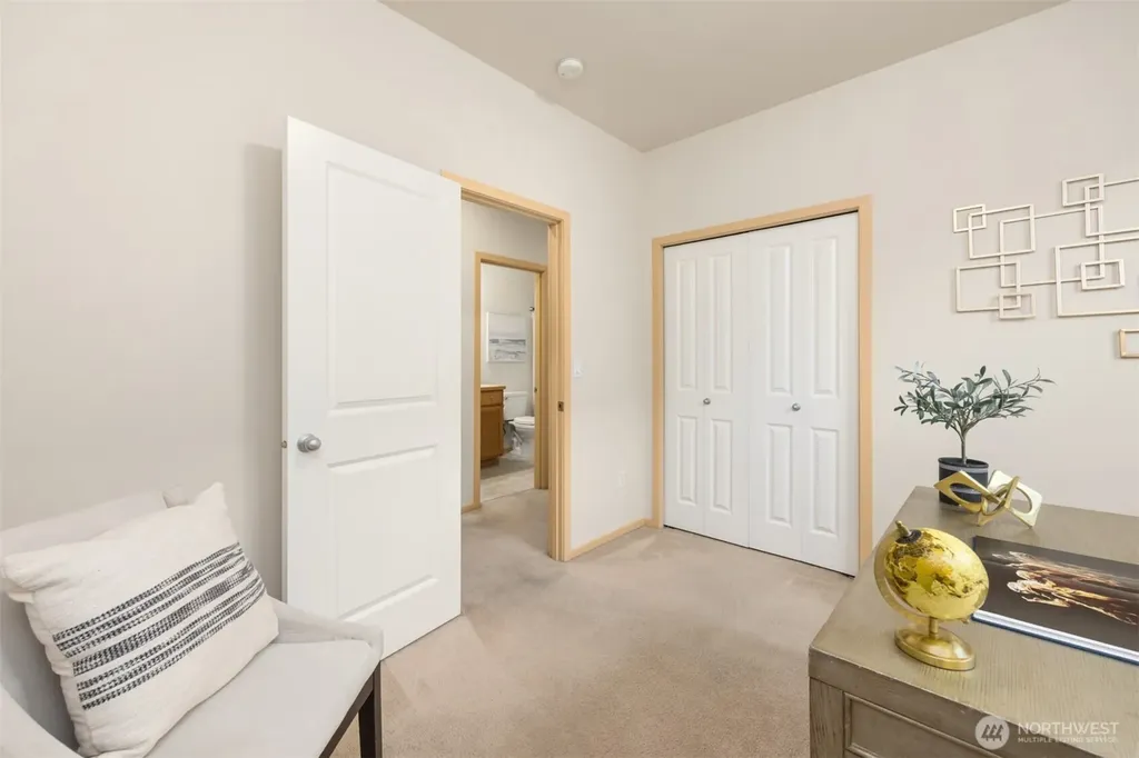2600 NE Kevos Pond Drive Poulsbo WA 98370