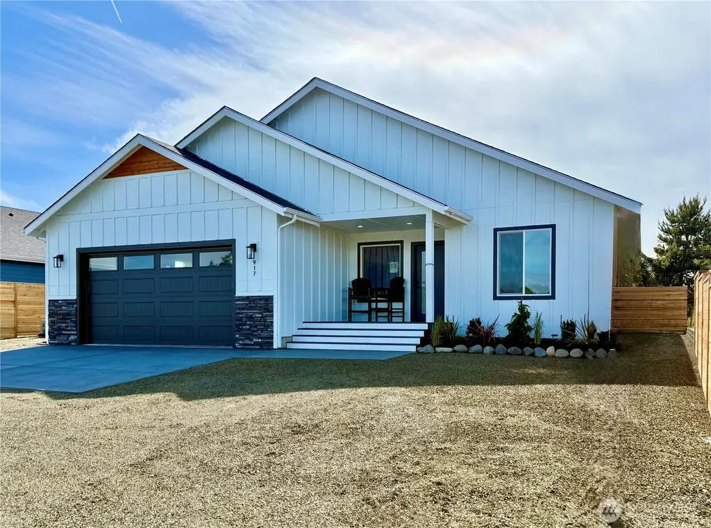 917 Ocean Shores Blvd Boulevard SW Ocean Shores WA 98569