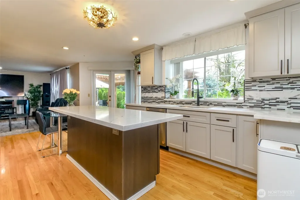 9307 S 237th Place Kent WA 98031