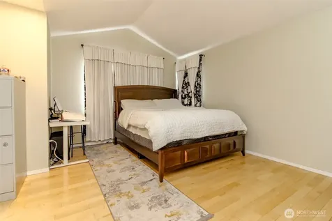 9307 S 237th Place Kent WA 98031