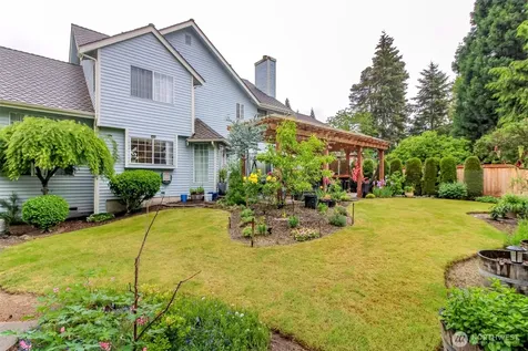 9307 S 237th Place Kent WA 98031