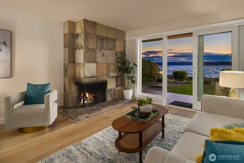 10203 47th Avenue SW Seattle WA 98146