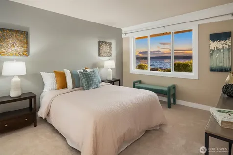 10203 47th Avenue SW Seattle WA 98146
