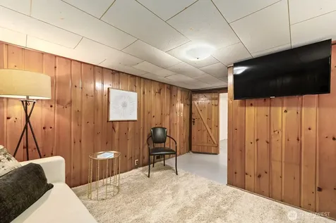 5455 42nd Avenue SW Seattle WA 98136