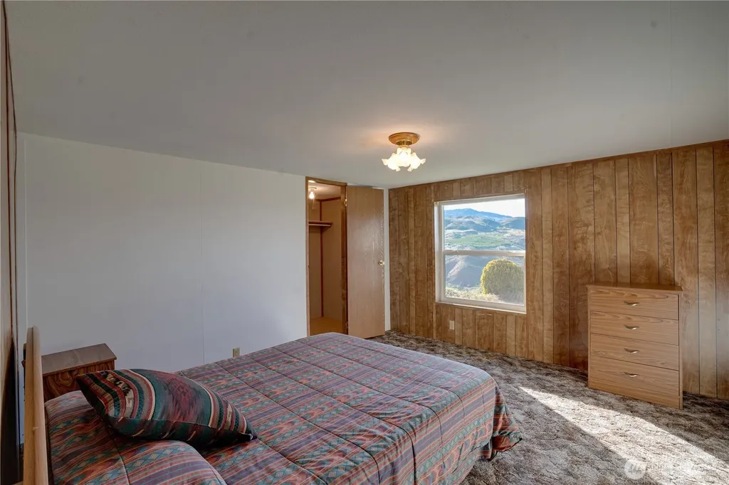 162 Don Eli Lane Wenatchee WA 98801