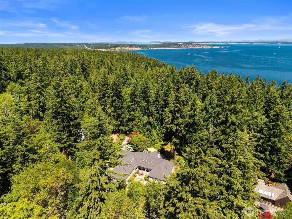 203 Baycliff Drive Port Townsend WA 98368