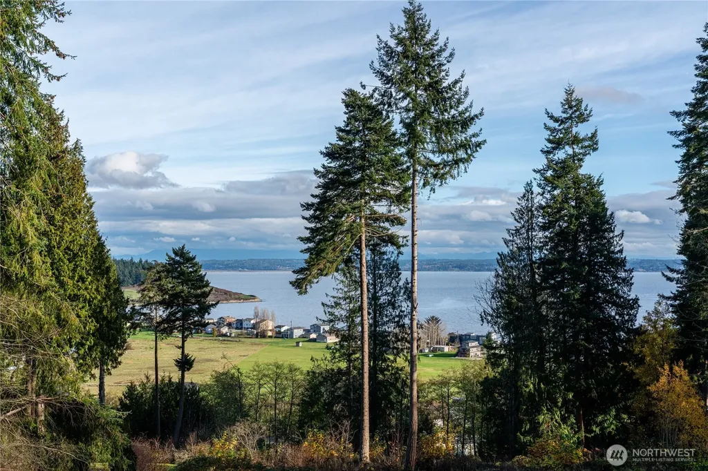 501 Vesper Way Camano Island WA 98282