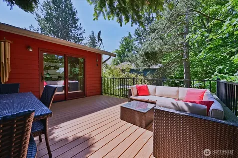 32206 7th Avenue SW Federal Way WA 98023