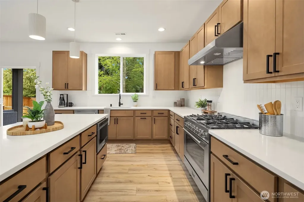 10668 SE 170th Place Renton WA 98055