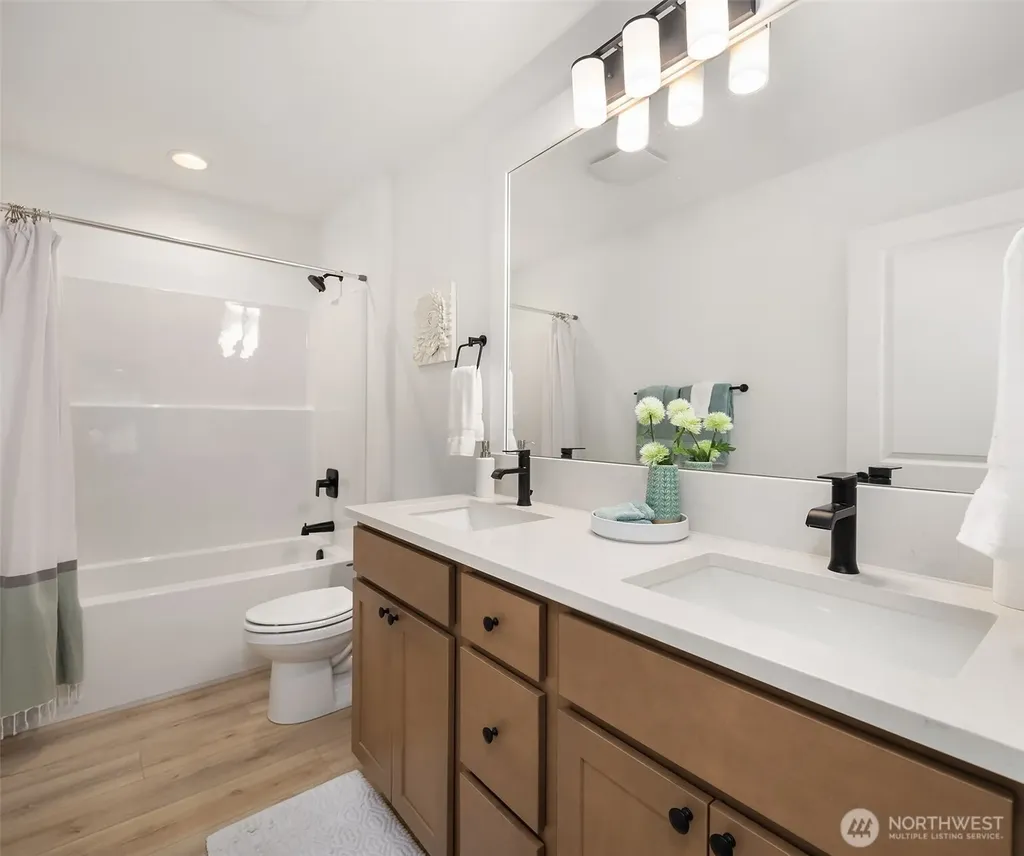 10668 SE 170th Place Renton WA 98055
