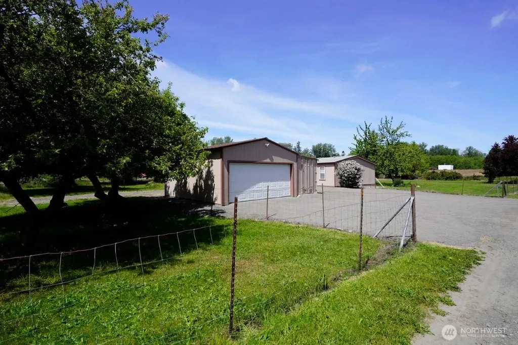 70 Head Gate Sequim WA 98382