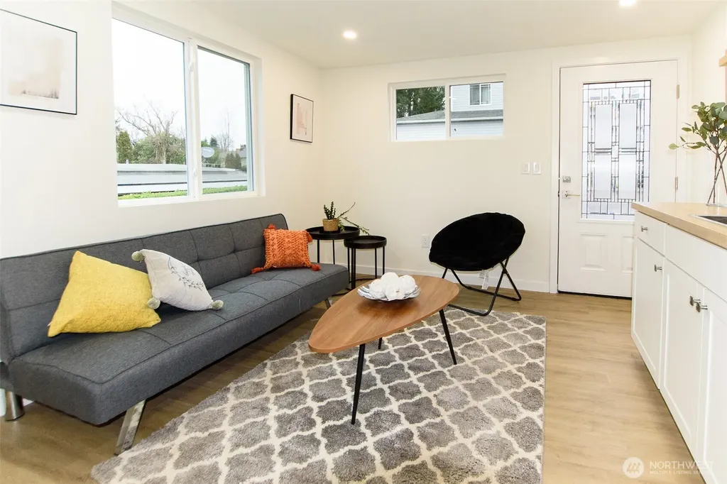 2928 S Webster Street Seattle WA 98108