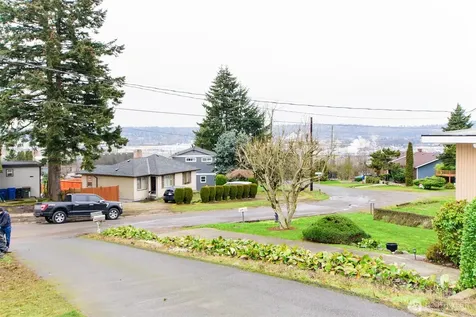 2928 S Webster Street Seattle WA 98108
