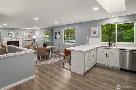 14328 85th Place NE Kirkland WA 98034