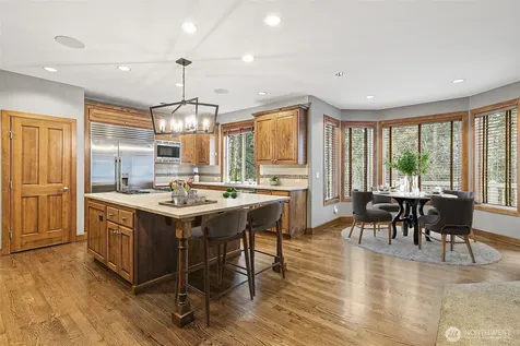 14225 SE 87th Place Newcastle WA 98059