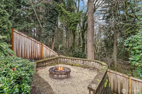 14225 SE 87th Place Newcastle WA 98059