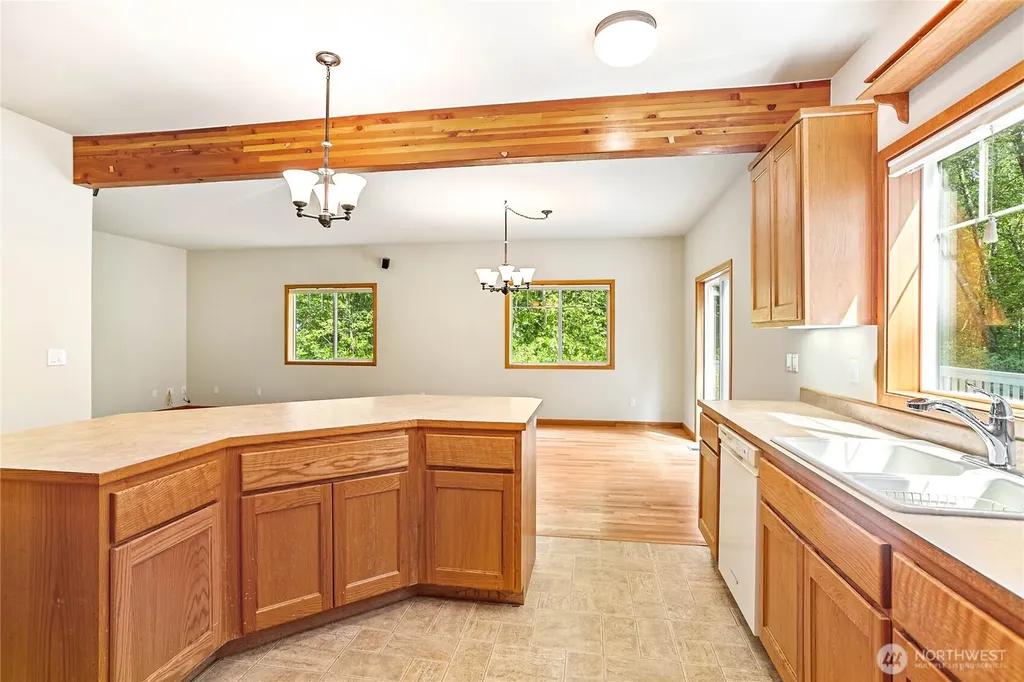 3831 W 88th Street Blaine WA 98230