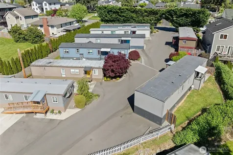 314 Ave J Snohomish WA 98290