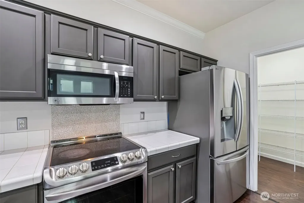 4304 NE 57th Place Vancouver WA 98661