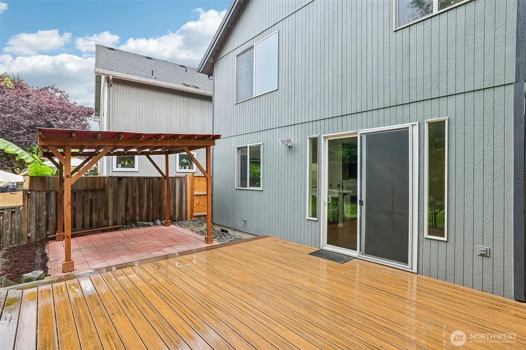 4304 NE 57th Place Vancouver WA 98661