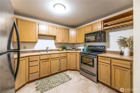 6910 California Avenue SW Seattle WA 98136
