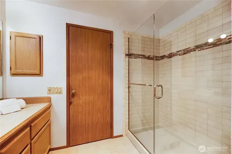 6910 California Avenue SW Seattle WA 98136