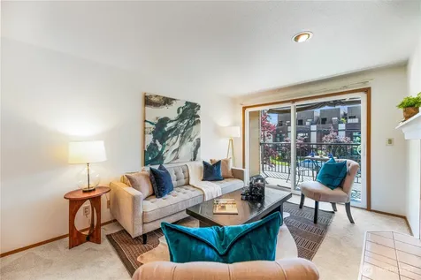 6910 California Avenue SW Seattle WA 98136