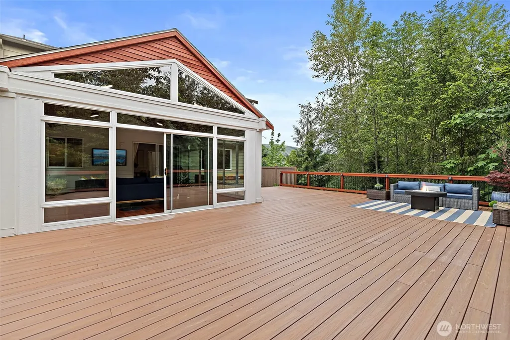 9327 Satterlee Avenue SE Snoqualmie WA 98065