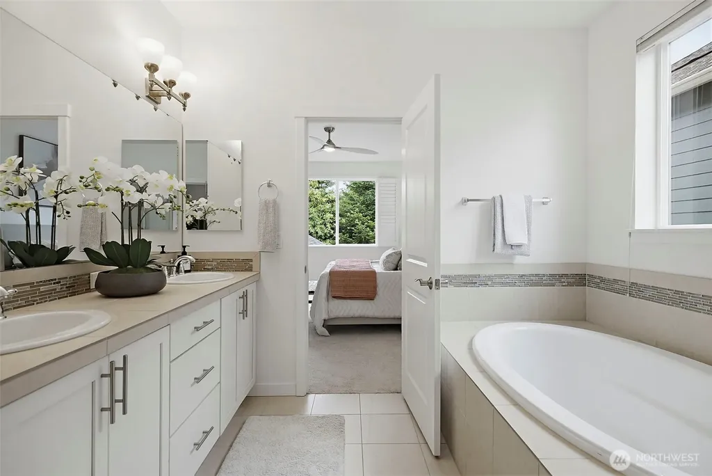 9327 Satterlee Avenue SE Snoqualmie WA 98065