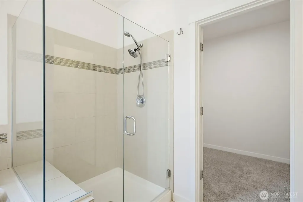 9327 Satterlee Avenue SE Snoqualmie WA 98065