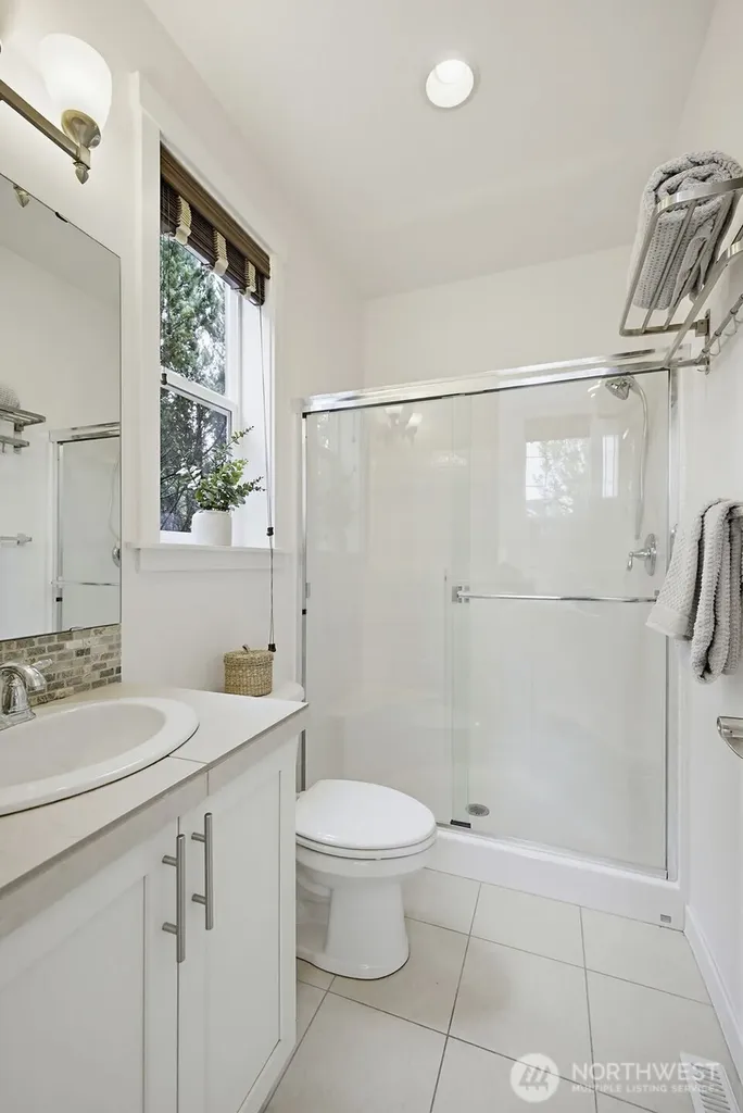 9327 Satterlee Avenue SE Snoqualmie WA 98065