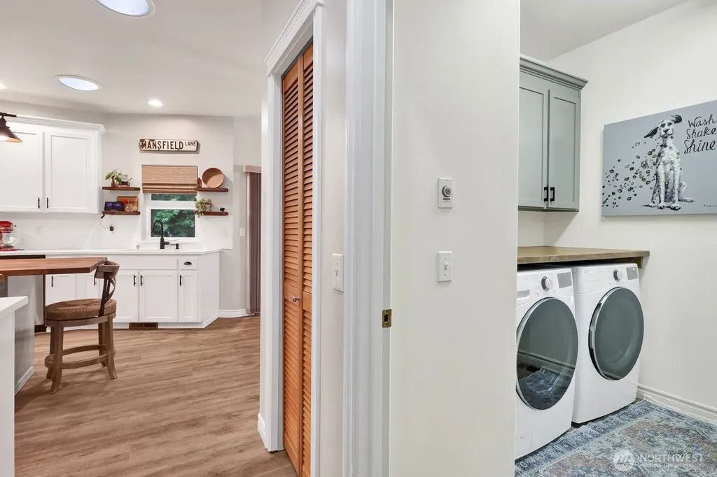 3851 Woodside Way Bellingham WA 98226
