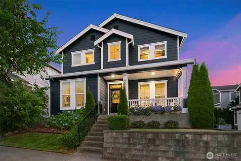 2933 NE Marquette Way Issaquah WA 98029