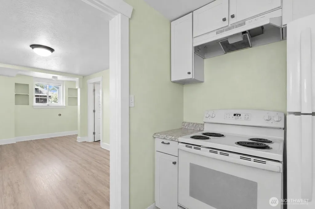 926 Pleasant Avenue Bremerton WA 98337