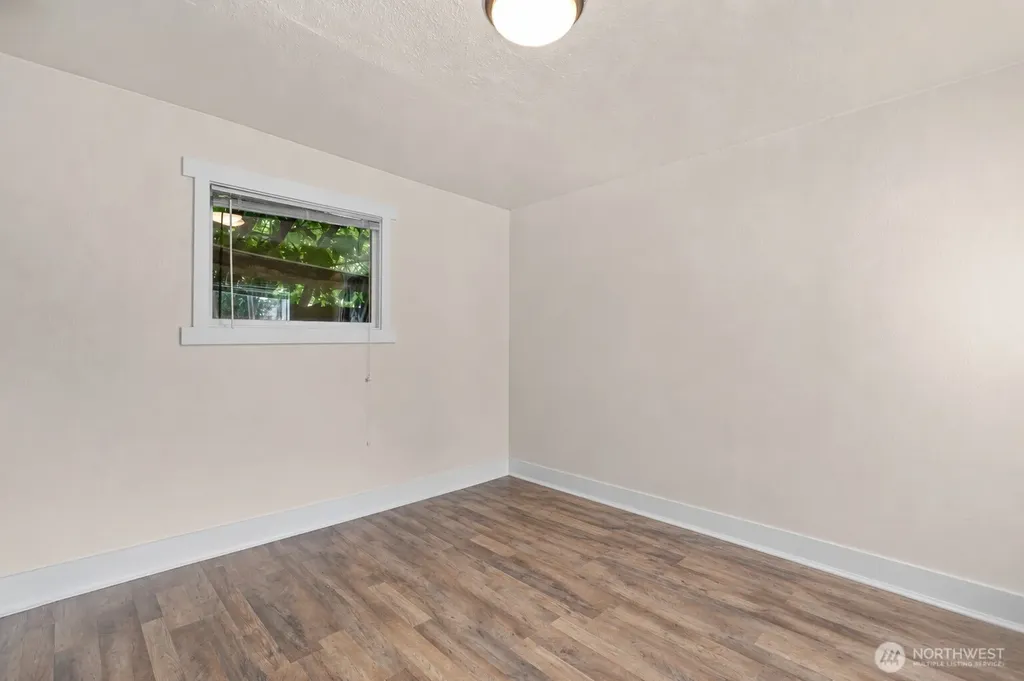 926 Pleasant Avenue Bremerton WA 98337